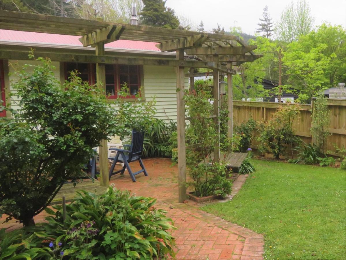 Twin Totara Cottage Upper Hutt Εξωτερικό φωτογραφία